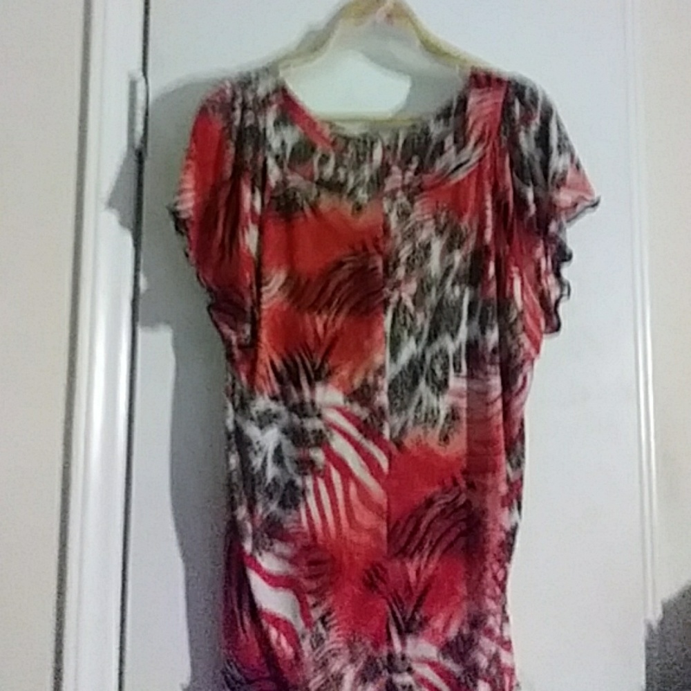 ❤ top red leopard/Zebra Worthington top never worn